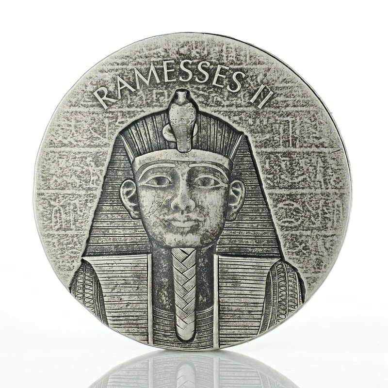 Ramsés II Moneda de Plata de 2 oz (Año 2017)